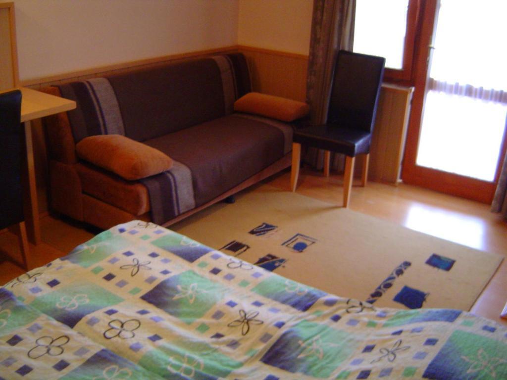 ホテル Lunczer Vendeghaz Mosonmagyaróvár 部屋 写真